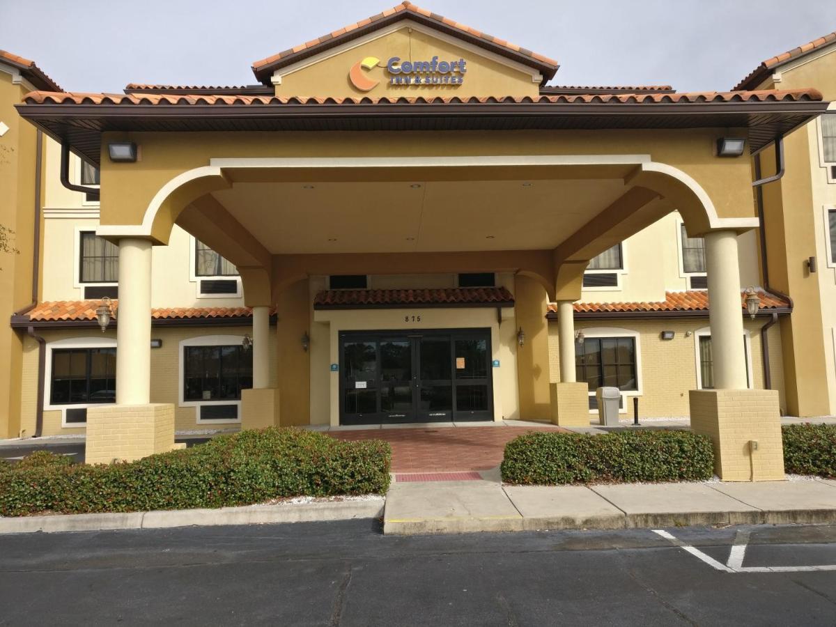 Comfort Inn & Suites Northeast - Gateway Sankt Petersburg Exterior foto
