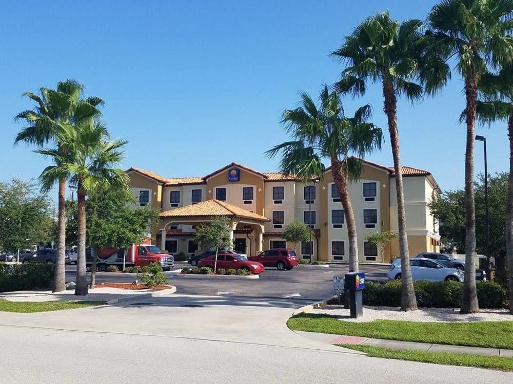 Comfort Inn & Suites Northeast - Gateway Sankt Petersburg Exterior foto